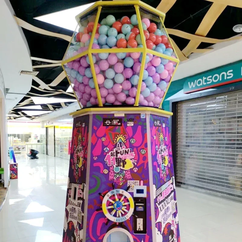 Internet Celebrity Giant Gashapon Machine Commercial Event Lottery Device Outdoor Large Amusement Equipment Customization