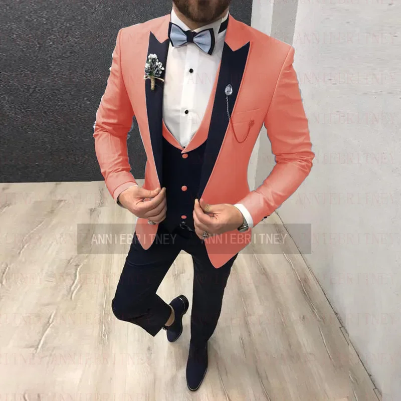 

2024 Tailored Coral Red Wedding Groom Suit Set Men Jacket Blue Vest Pants 3 Pieces Slim Fit Prom Formal Marriage Tuxedos for Men