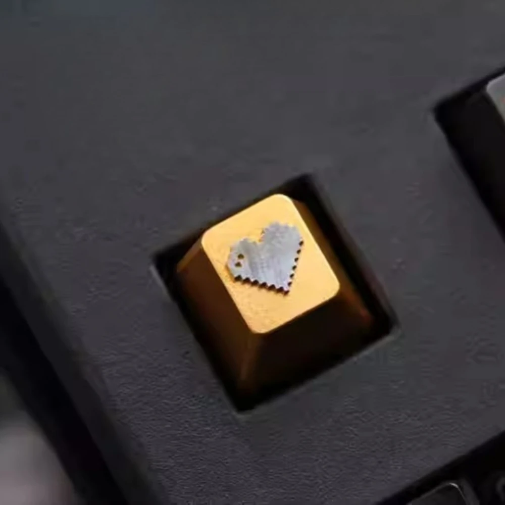 

Металлическая кастомная кейкап-клавиша с милым пиксельным дизайном в форме сердца для переключателей Cherry MX, совместима с Cherry 8.0 3000 6.0