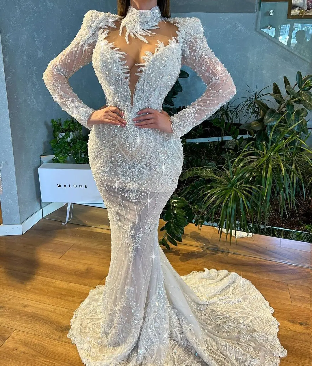 Luxury Mermaid Evening Dresses Long Sleeves V Neck Halter Sequins Beaded Appliques Detachable Train Pearls Prom Dresses Customed