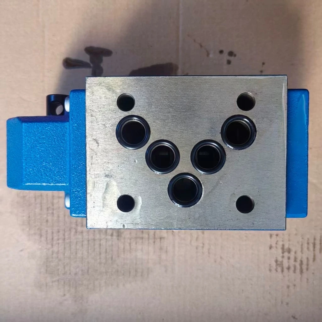 Spot original cast pass manual directional valve 4WMM10G10/4WMM10E10/F 4WMM10J10/F