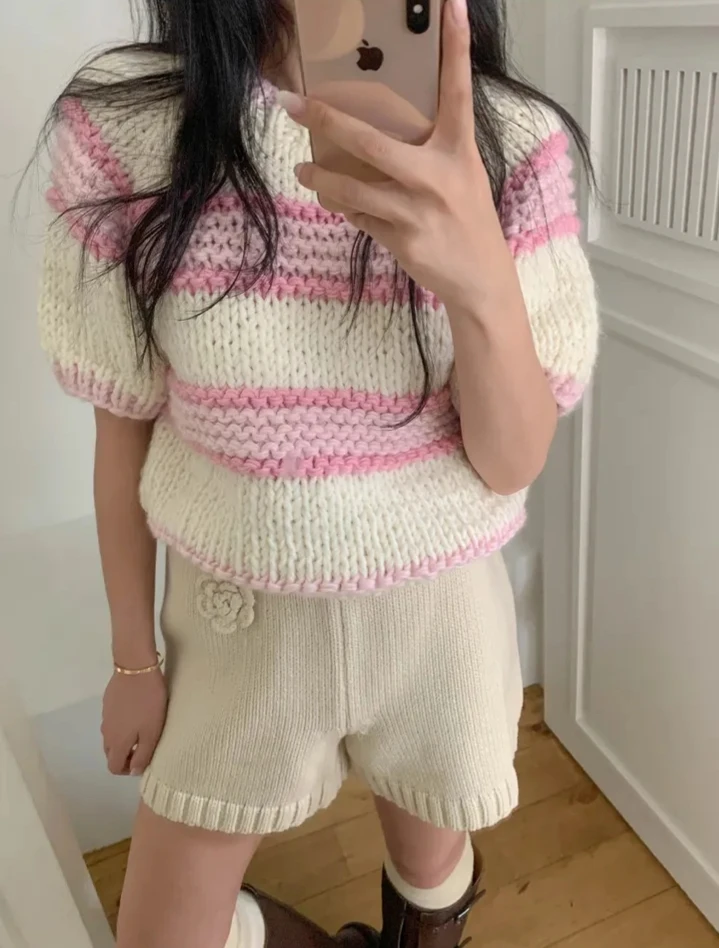 

Chic Striped Knitwear Jaet Women Loose Straight Cut Sweet Anti-Aging ort Sve Knitted Sweater Thi Yarn Casual Commute...