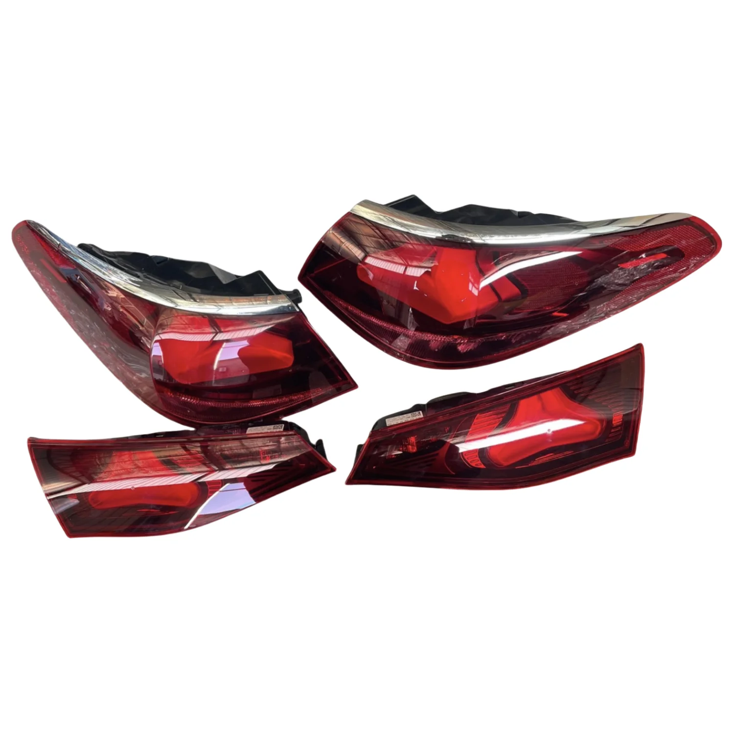 

Подходит для задних фонарей Mercedes-Benz E 2024-2025 Mercedes-Benz W214, стоп-сигнал в сборе, версия ЕС, задние фонари, поворотники Plug and Play