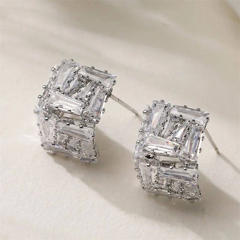 GANPUP Funkelnde Zirkonia Geometrische Ohrstecker für Damen, Modischer Neuer Trendiger Ohrschmuck, Geschenk für Party – Detail 3