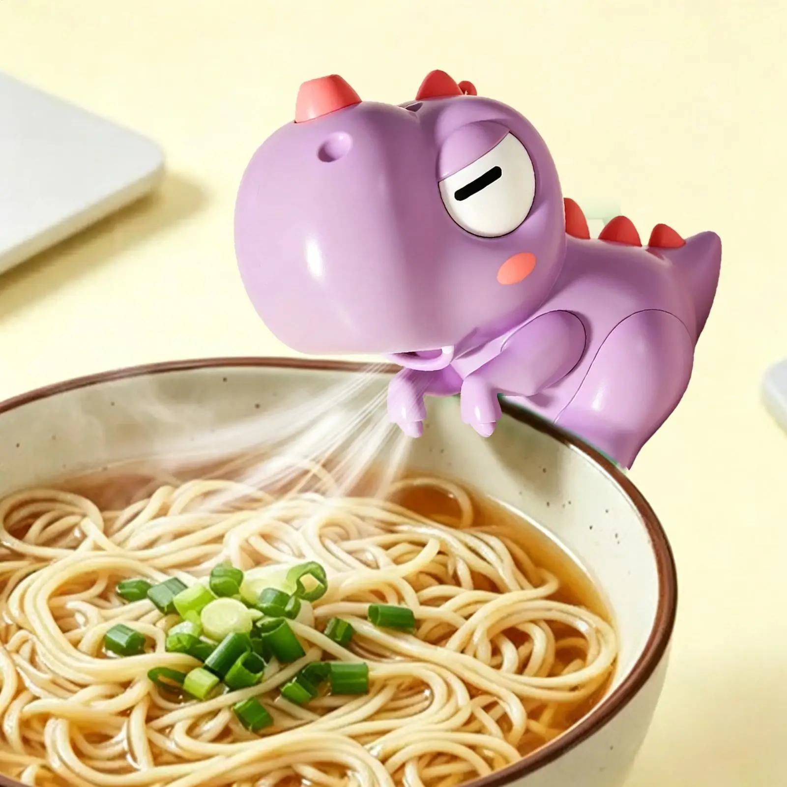 Cute Clip On Mini Fan Cup Bowl New Food Cooler Air Blower Cute Cartoon Design Portable Cooling Fan for Tea Coffee Kids Gift Like