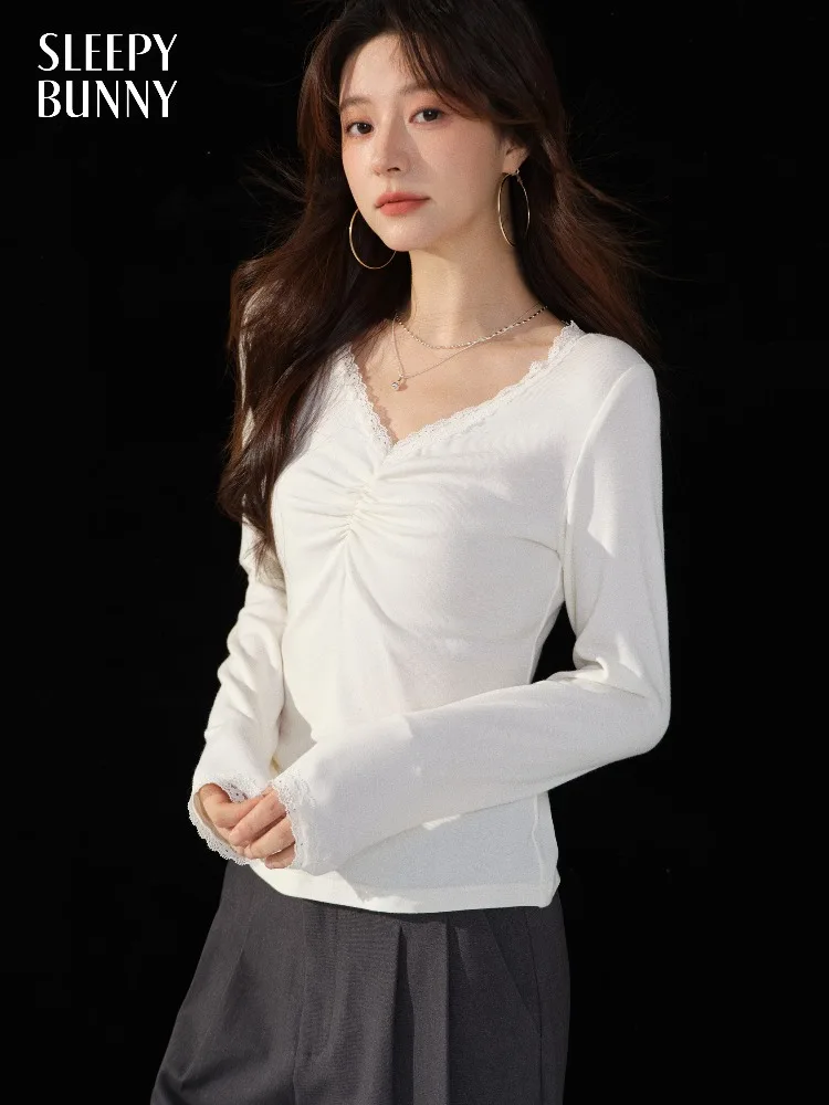 

Elegant Lace Trim V Neck Top Slim Fit Long Sleeve T Shirt Autumn Solid Color Pullover for Women Casual Soft Stretchy Base Layer