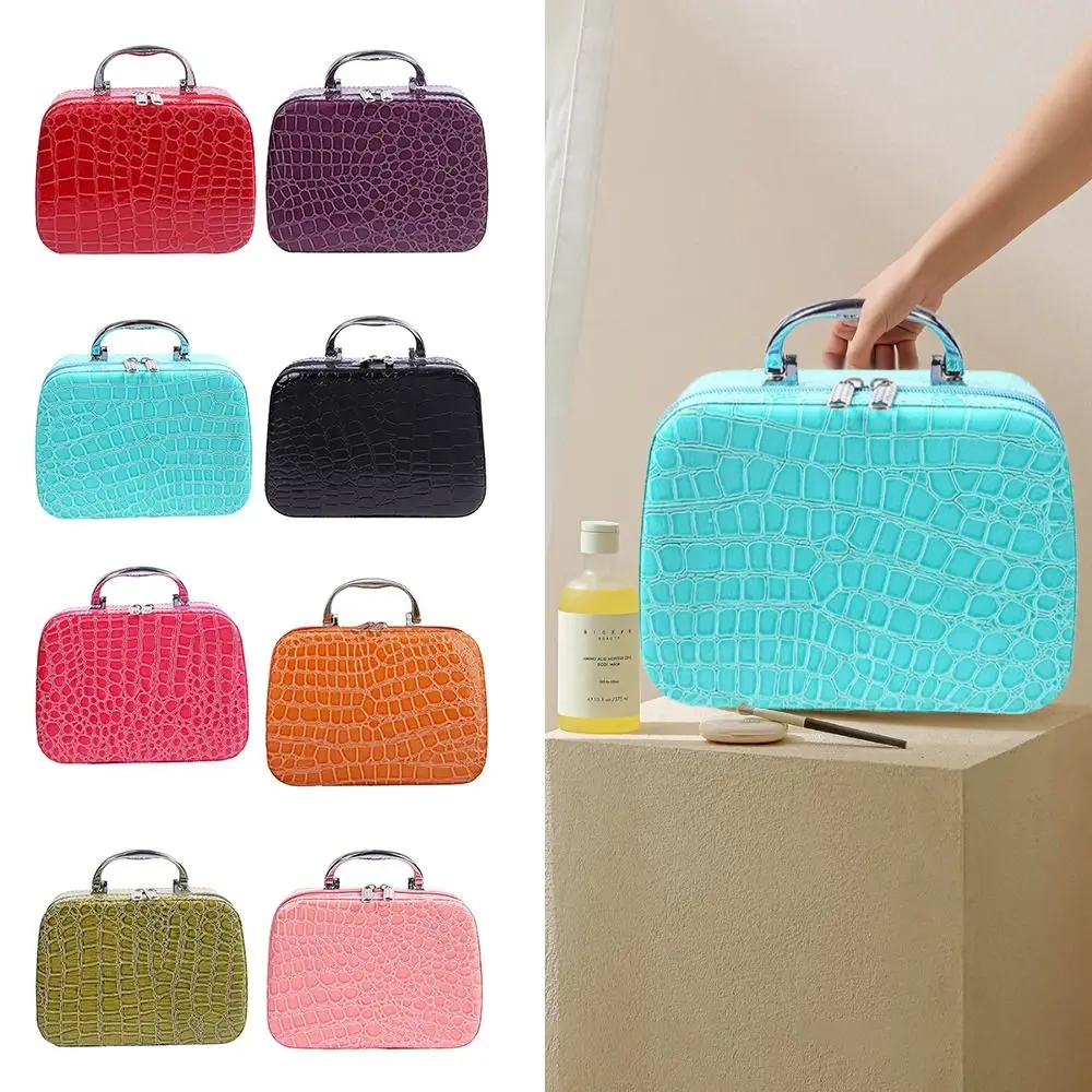 

Portable Waterproof Travel Toiletry Organizer PU Leather Hard Shell Cosmetic Bag Zipper Closure Large Capacity Beauty Box