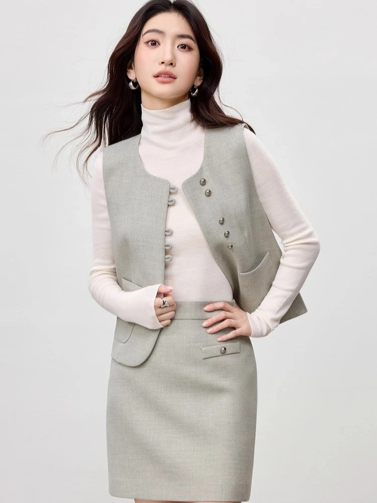 

SENTUBILA Women's Two Piece Set 2025 Winter New Commuter Style Metal Buckle Vest Top & High Waisted Straight Skirt 154ZA3948