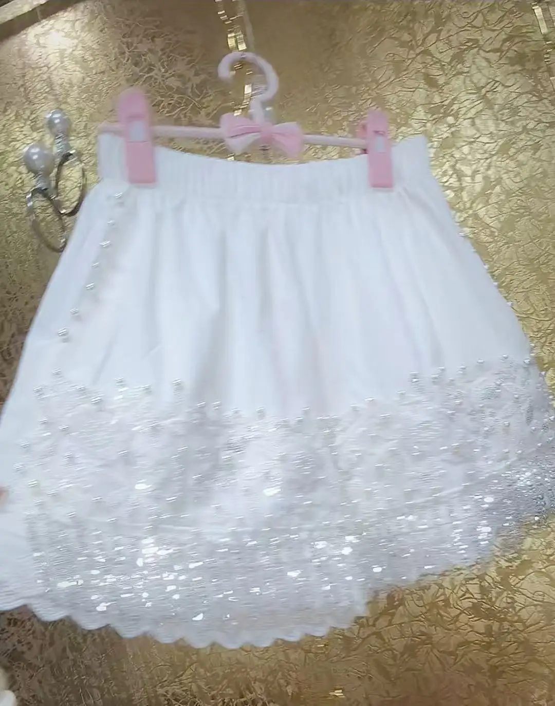 Novo em design de luxo high street y2k shorts brancos para mulheres 2025 verão quente curto cintura elástica calças curtas roupas femininas