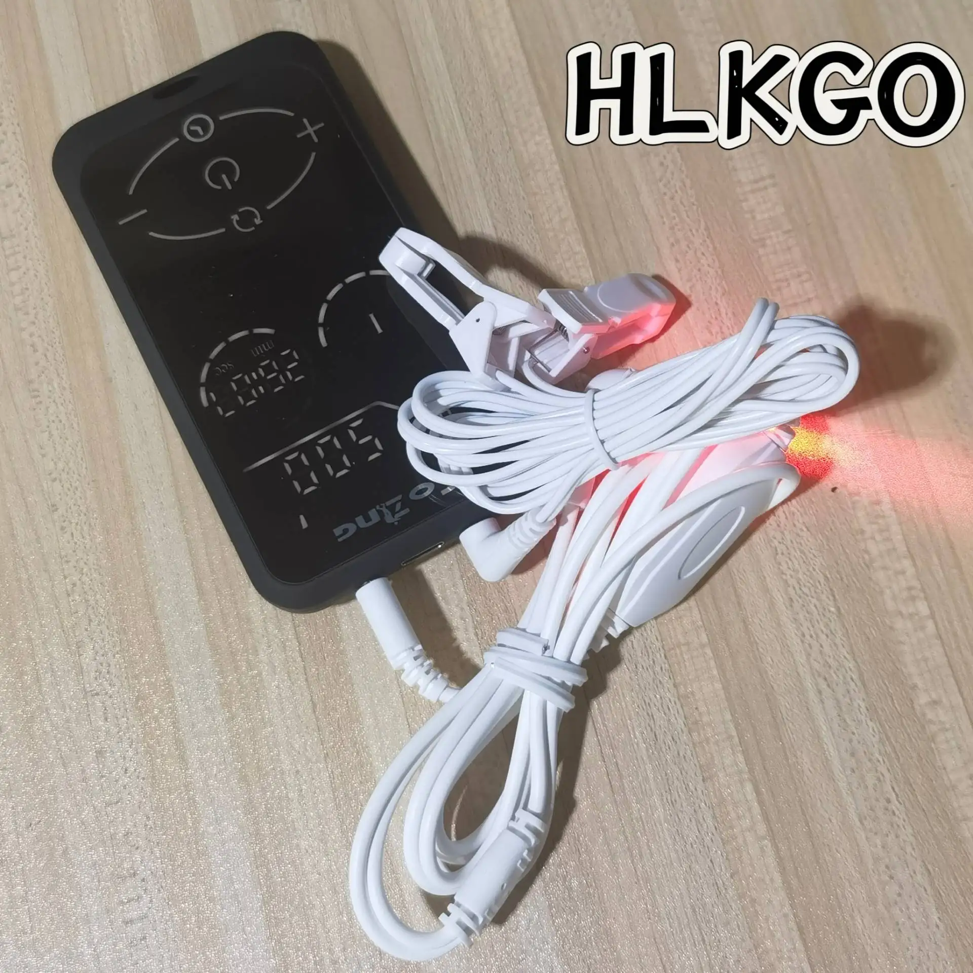 جهاز تحفيز الدماغ مكركرنت من CES للنوم السريع وتخفيف القلق وتخفيف الألم المزمن