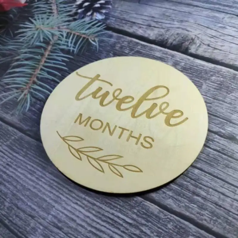 A5YC 12Pcs Photography Proop Baby Wooden Cards Newborn Monthly Growth Recording Cards