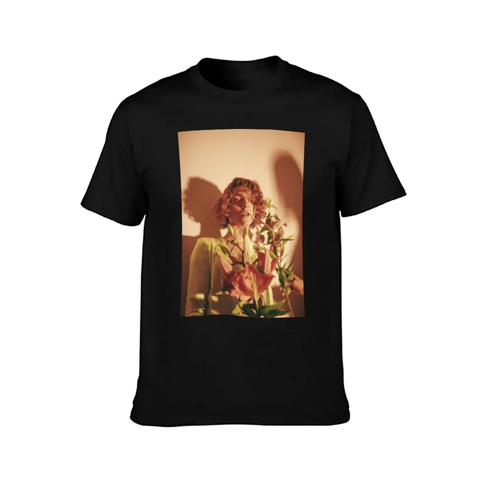 SOPHIE msmsmsm - Photoshot T-Shirt Trend Art Print T-Shirt