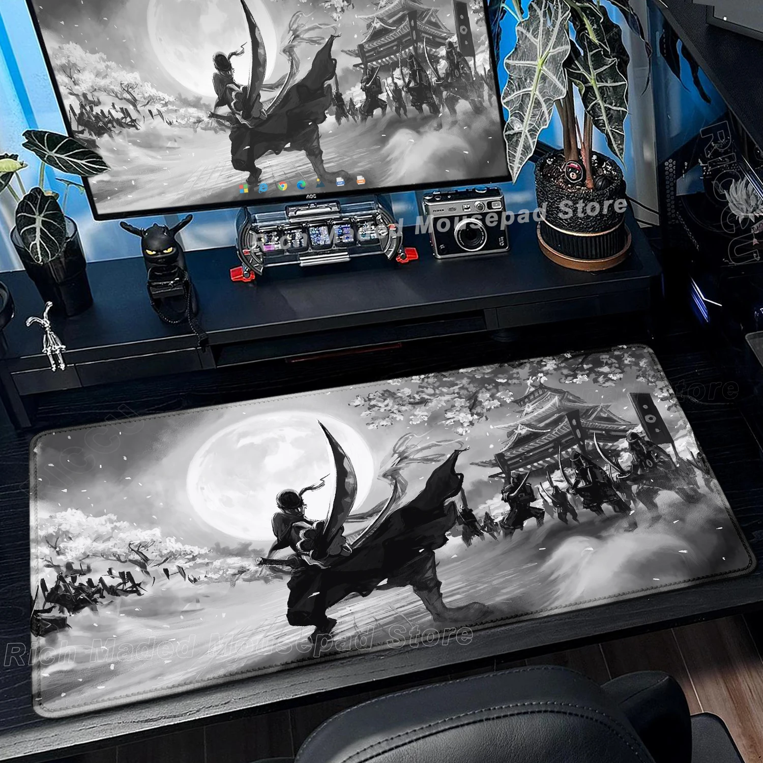 

Manga Black White Mouse Pad XXL Computer Keyboard Pad R-Roronoa Zoro Desk Mat One P-pieces Large PC Accessories Mousepad 90x40CM