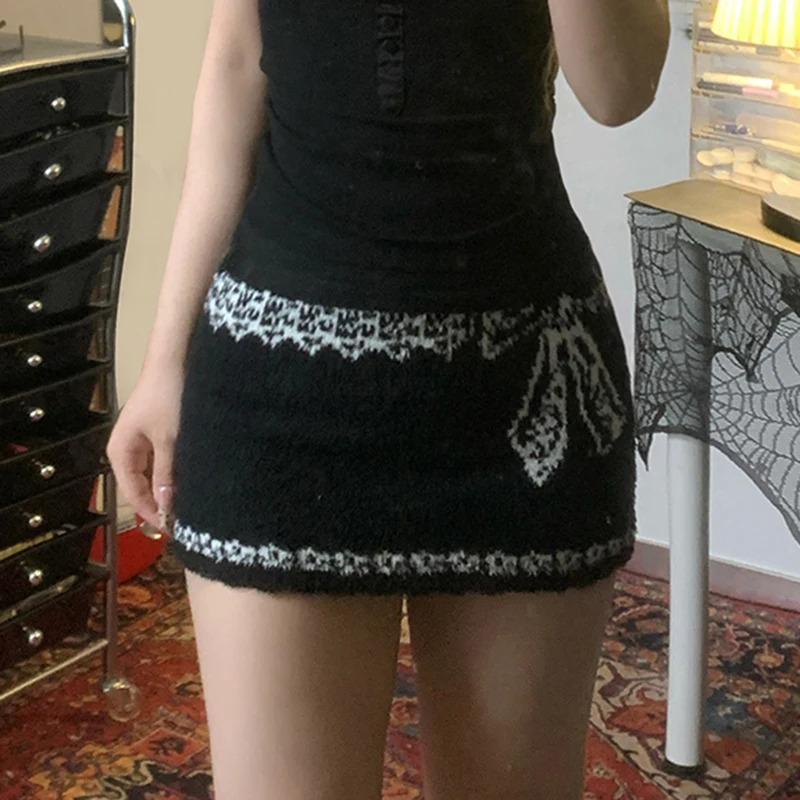 

BIIKPIIK Bow Contrasting Knitwear Mini Skirts For Ladies Sweet Boho Elastic Waist Skirts Autumn Winter Festival Skirts Christmas