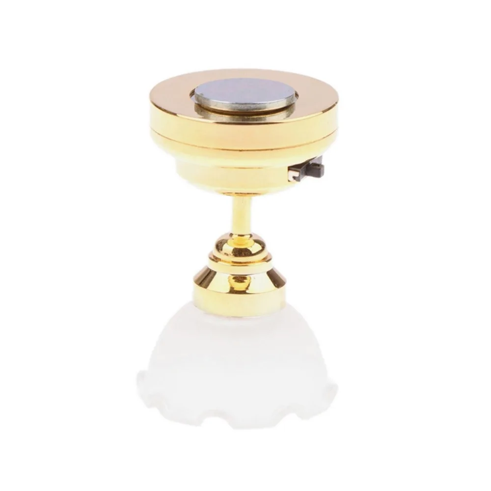 

Креативная настольная лампа для кукольного домика, масштаб 1/12, мини-готическая настольная лампа на батарейках, сделай сам, пластиковая модель люстры для кукольного домика