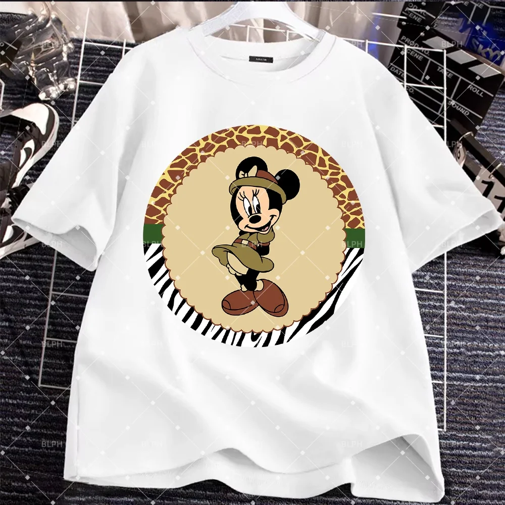 

Милые футболки в стиле сафари с Микки Маусом для родителей и детей, одинаковые семейные наряды с мультяшным дизайном для модной одежды