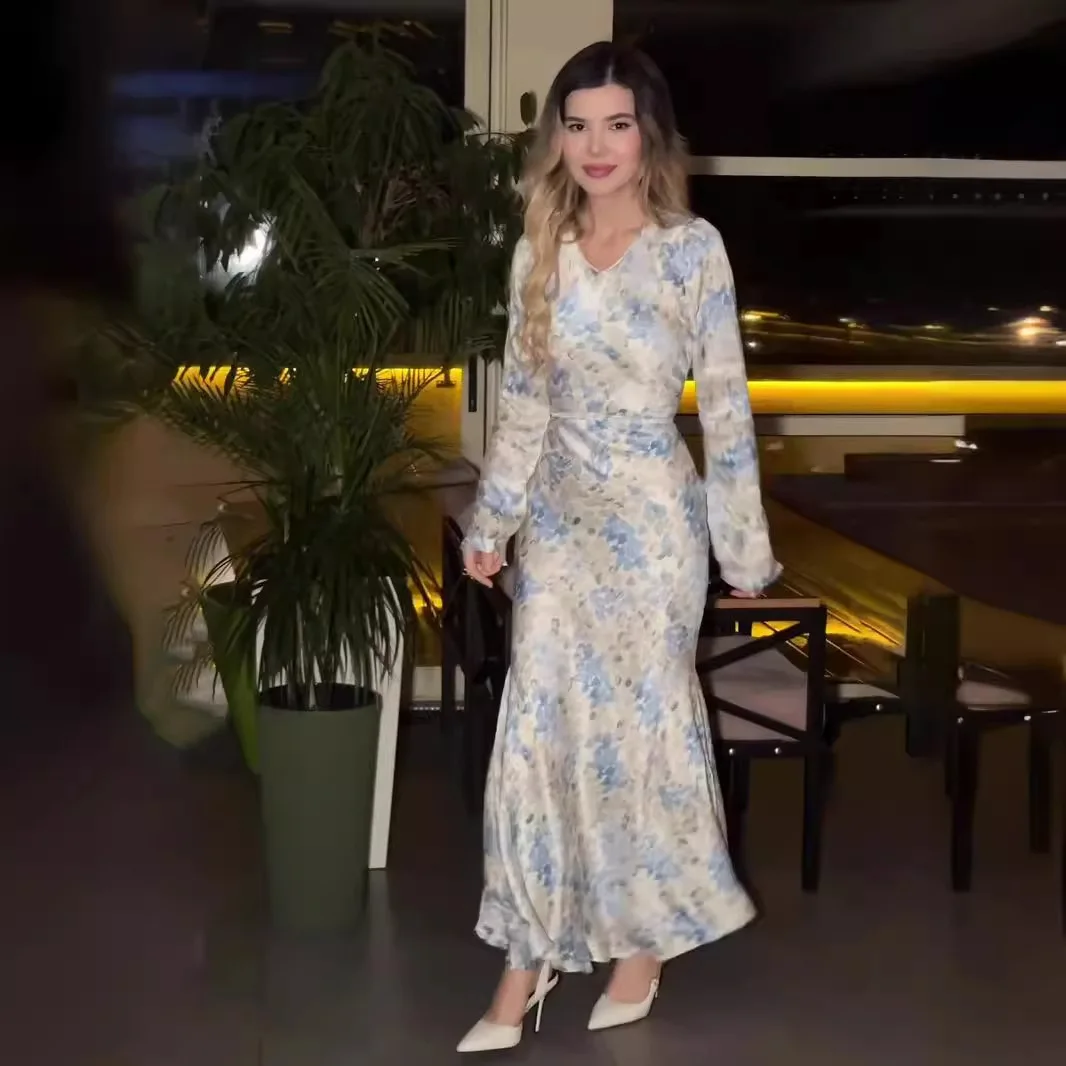 

2026 Spring Gentle Style Satin Printed Elegant Ladylike High-end Long Dress Robe Abaya Ramadan Dubai Luxury Islam Elegant