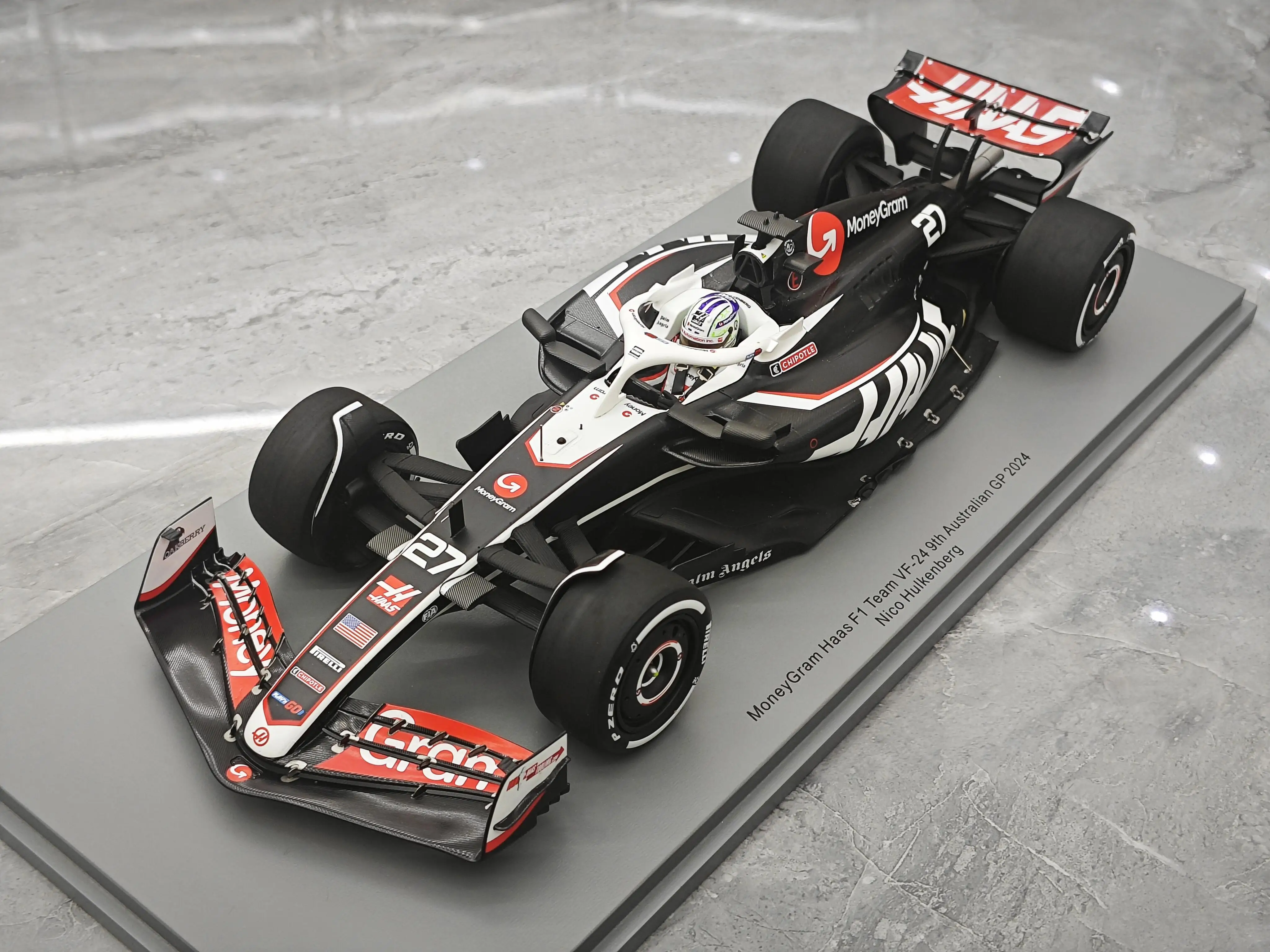 

Spark 1:18 F1 Haas VF24 Hockenberg Magnussen 2024, австралийская имитация, ограниченная серия, смола, металлическая статическая модель автомобиля, игрушка в подарок