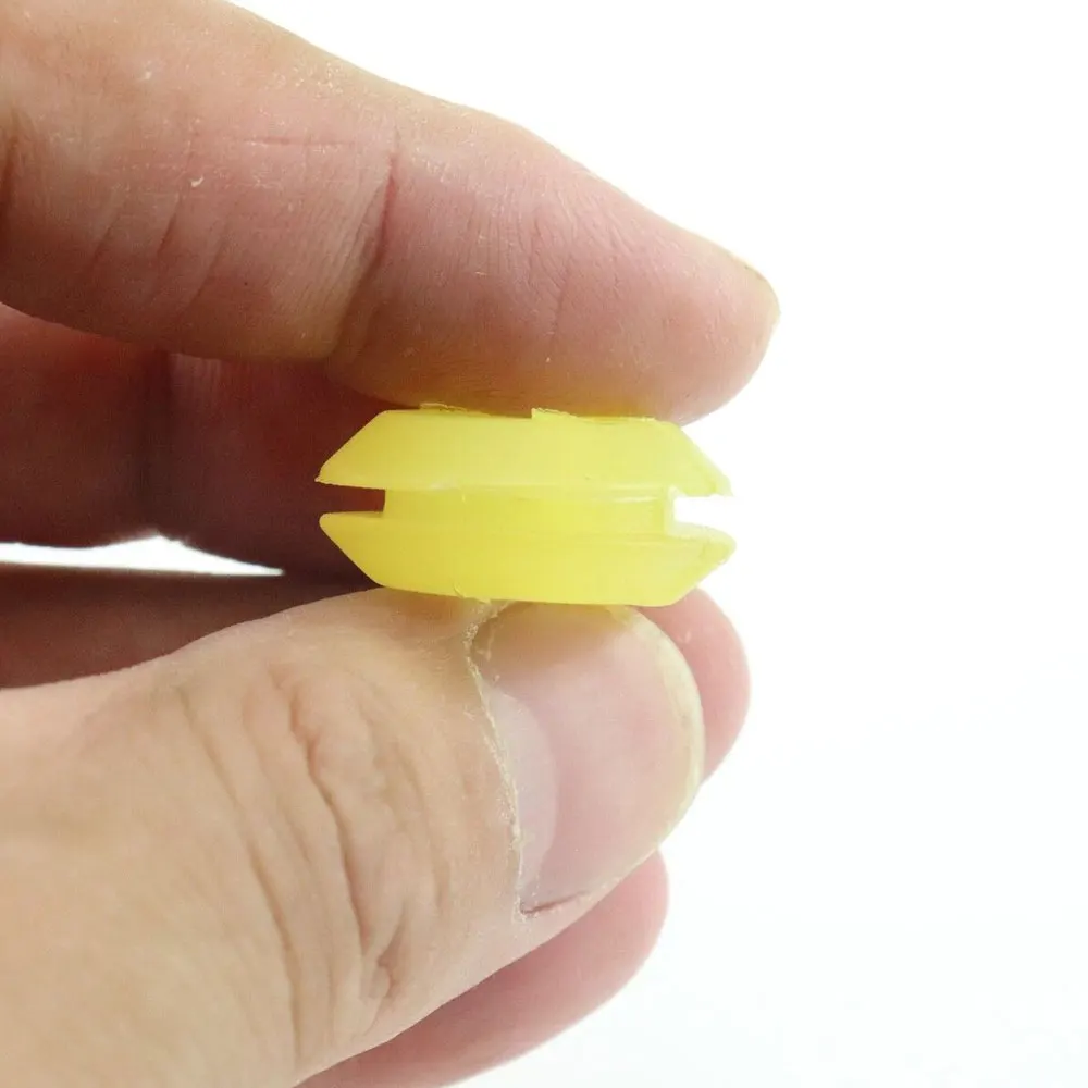 1pc Auto Fastener Support Rod Retainer Hood Latch Prop Nut Grommet Interior Replacement Part Clip for Ford Focus MK1 2000 - 2007