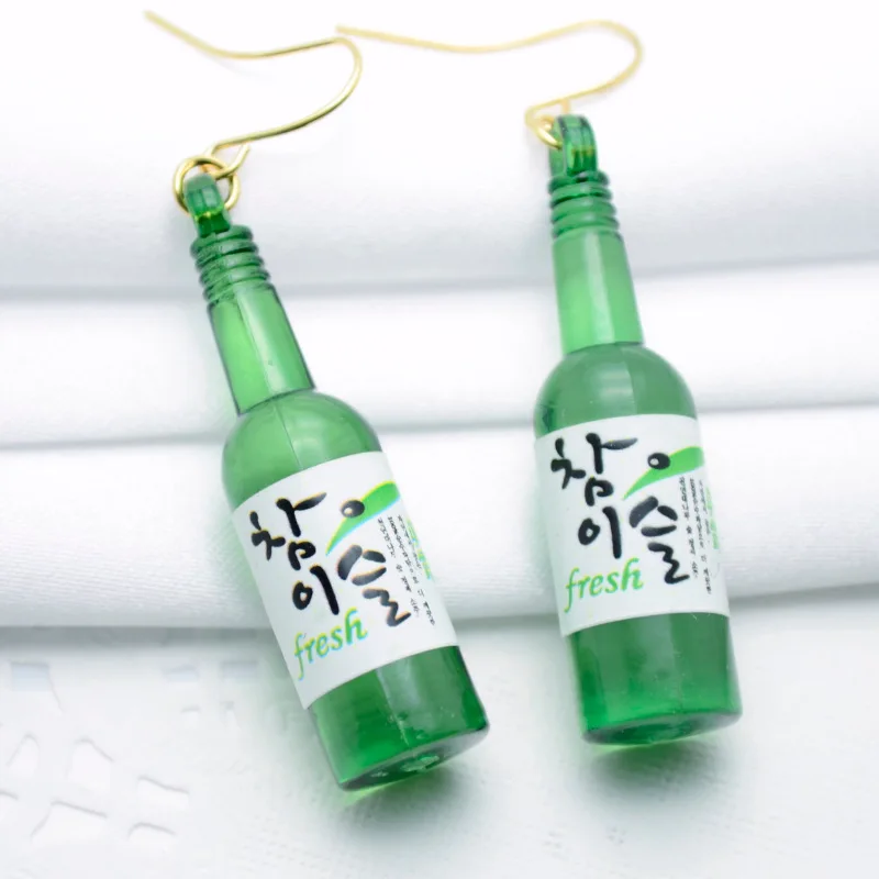 Beer Bottle Dangle Earring for Women Creative Simulation of Mineral Bottles Jewelry Cute Green Brown Statement Drop Earrings