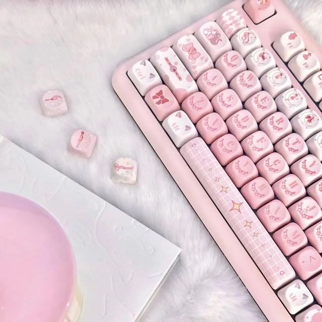 MOA Keycaps Cute Keycaps PBT 138 Keys Gift for Girl Cute New Square Thermal Sublimation Mechanical Keyboard 6.25U