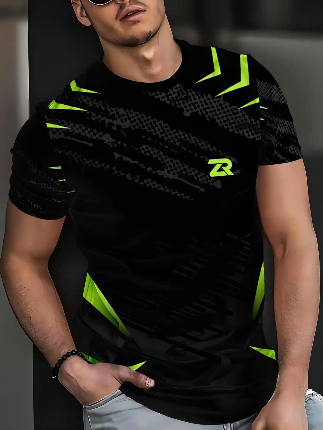 New men's short-sleeve T-shirt, loose-fitting and tailored with printed designs, versatile basic crew-neck top suitable for spri