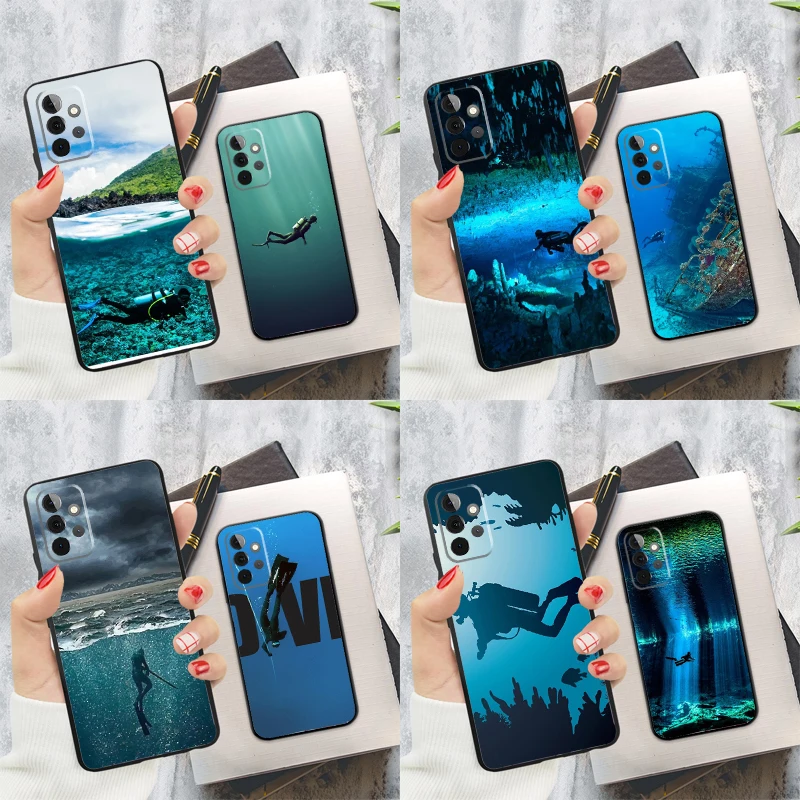 Scuba Diver Underwater Diving Phone Case For Samsung Galaxy A54 A34 A14 A55 A35 A25 A15 A52 A32 A12 A51 A71 A13 A33 A53