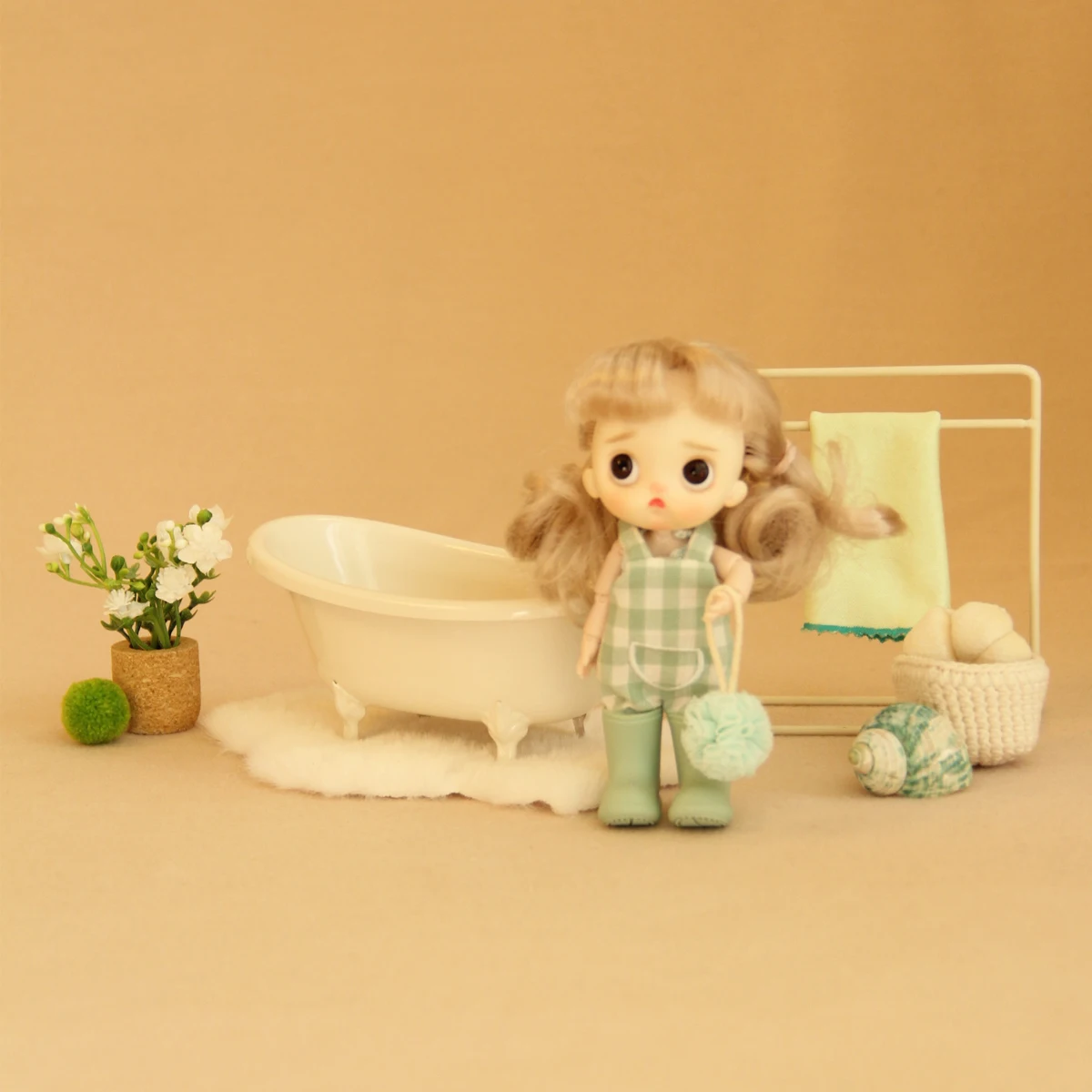 Miniatuur Simulatie Speelgoed Huis Meubels 1:12 Smeedijzeren Bad met Badbal en Tapijt Geschikt voor Bjd Ob11 Poppenhuis Badkamer Accessoires