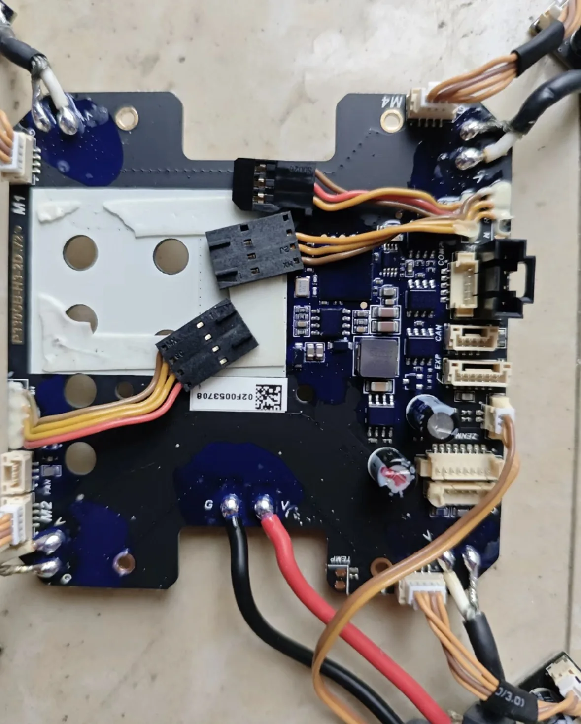 Original Phantom 2 Replacement Parts - 4x 2212 Motors + 4x ESCs + Center Board PDB, Perfect Balance , Fully Functional for DJI