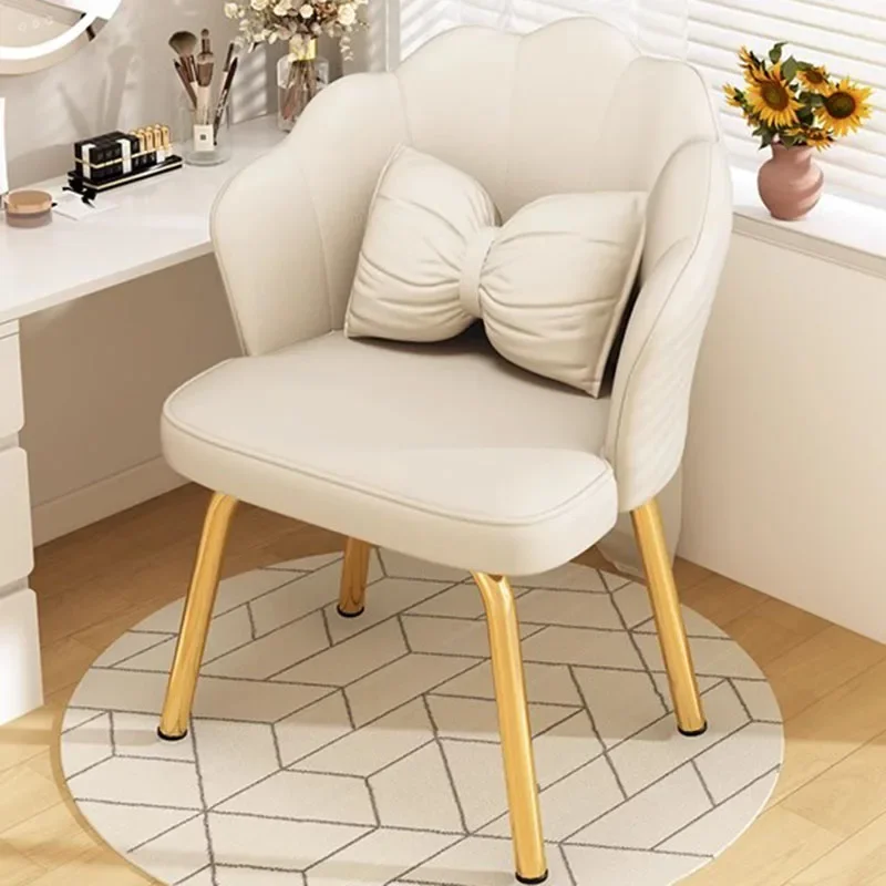 Girls Living Room Chair Makeup Stool Princess Soft Lazy Nordic Vanity Chair Modern Small Bedroom Tabouret Chambre Furniture