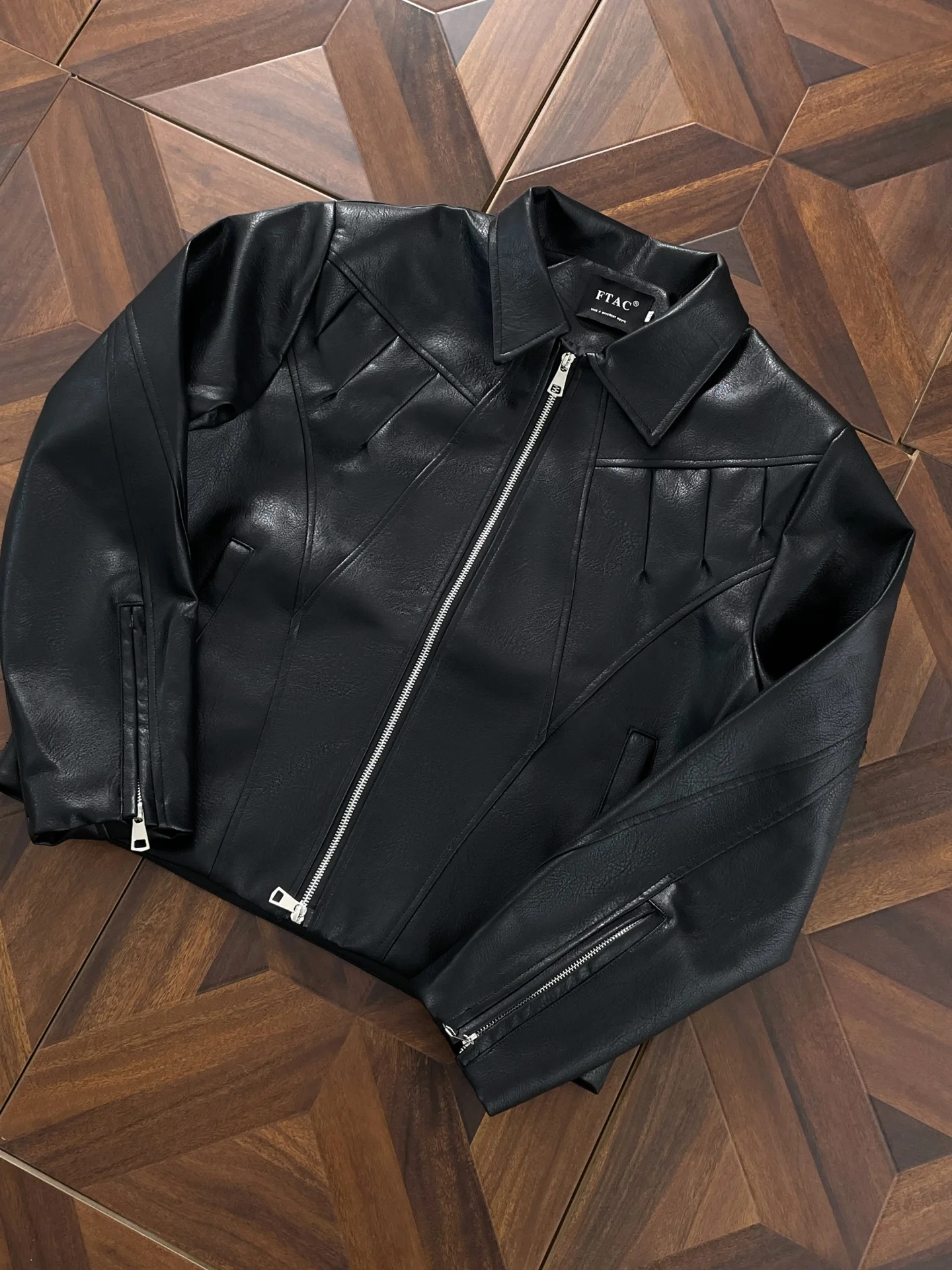 High Street Deconstructed Motorcycle PU Leather Jacket Men's American Trendy Shape Zipper Design Cool Black Leather Jacket