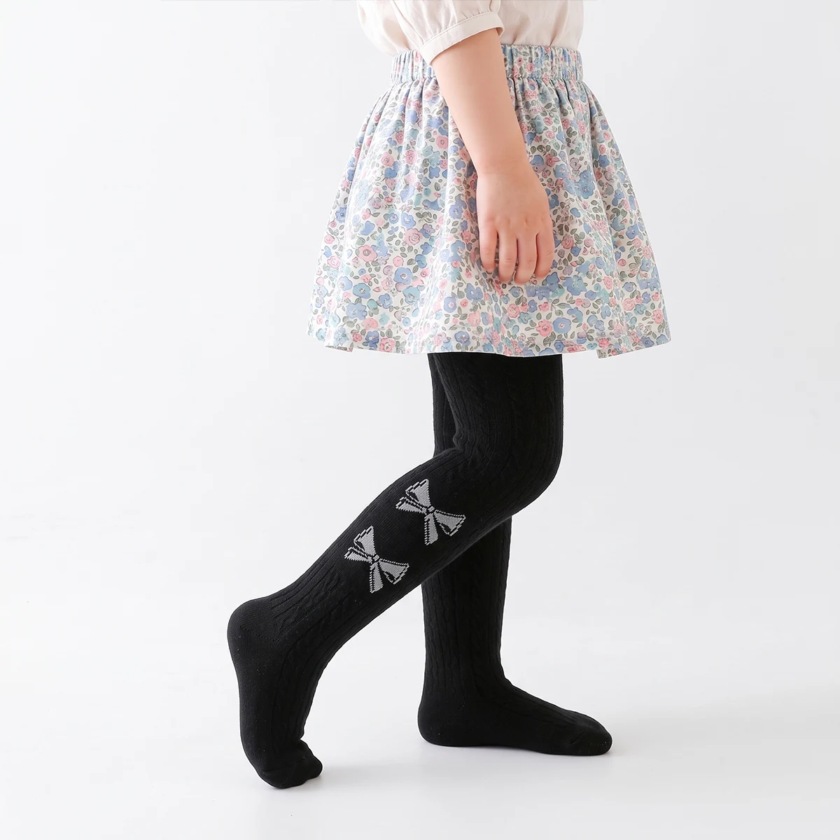 3er-Pack vertikal gerippte Strumpfhosen für Kleinkinder, weiche, hautfreundliche Kinderstrumpfhosen mit Fuß, einfache Strümpfe für Mädchen im Frühling und Herbst – Detail 5