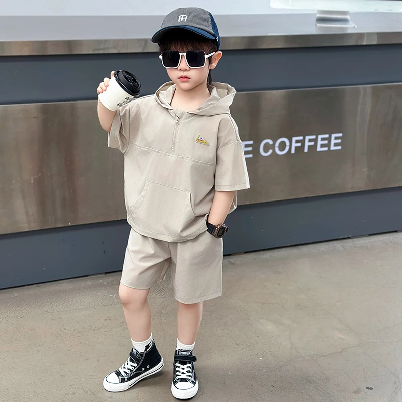 

Летний спортивный костюм для мальчиков: повседневный свободный комплект из двух предметов, модная детская одежда из хлопка для подростков