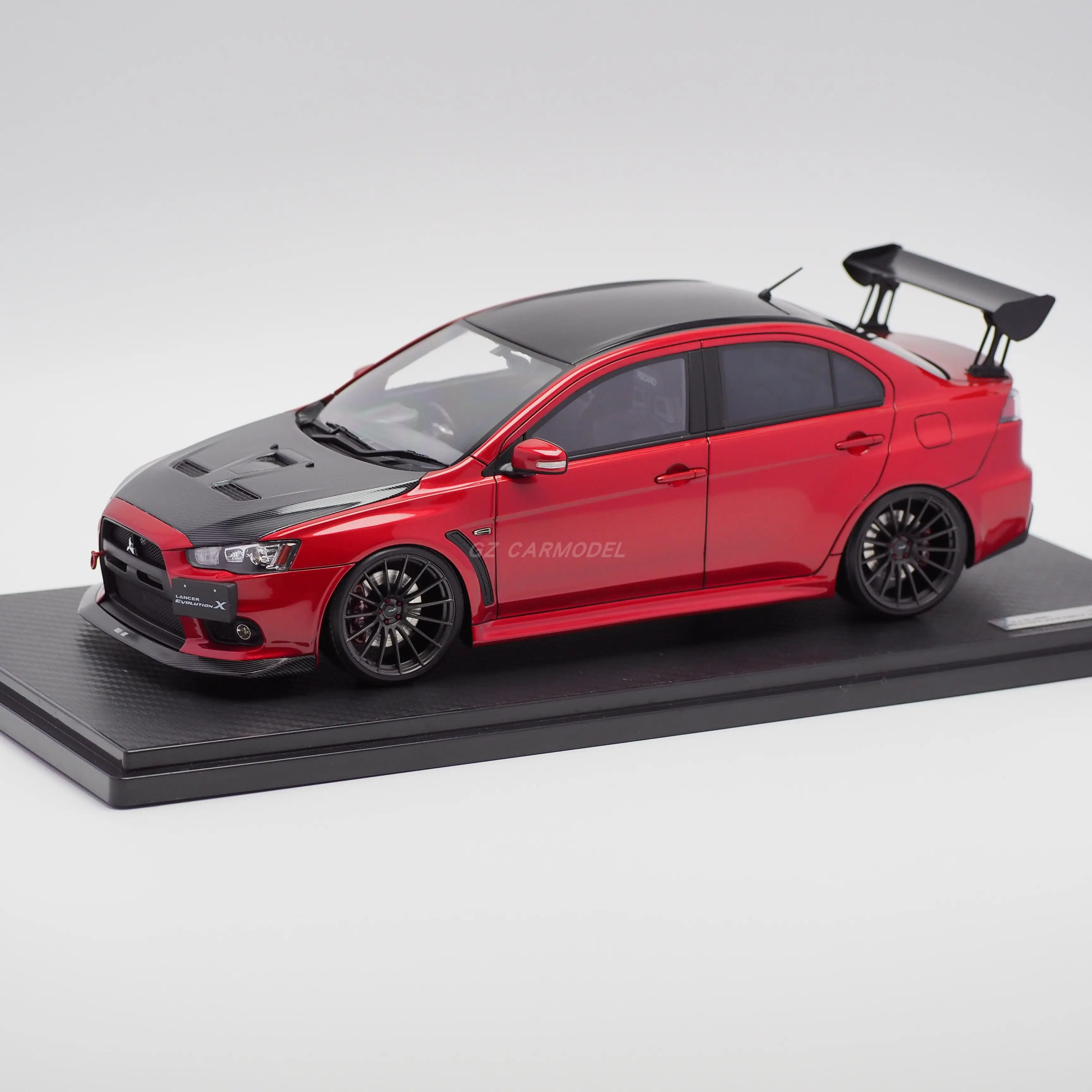 

Масштабная модель автомобиля IG 1:18 EVO10 Lancer Evolution X CZ4A IG2297 JDM, лимитированная серия, из смолы и металла, статическая, коллекционная, подарок