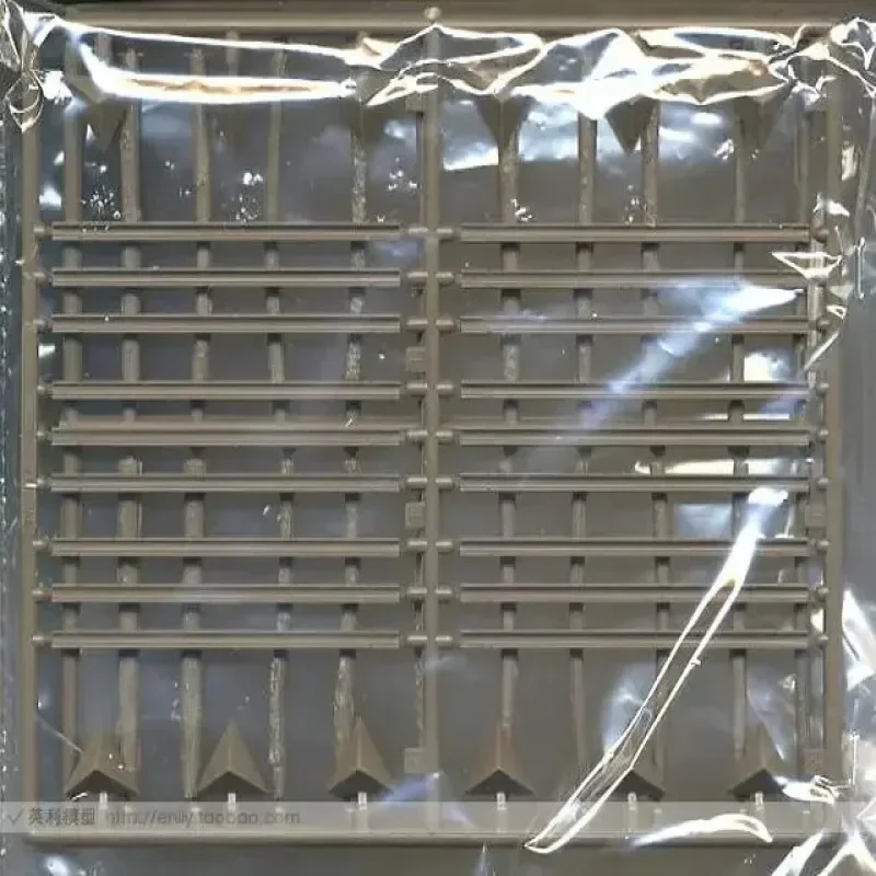 タミヤ 35027 1:35 スケール バリケードセット – DIY 用軍事ミニチュア組み立てモデルキット