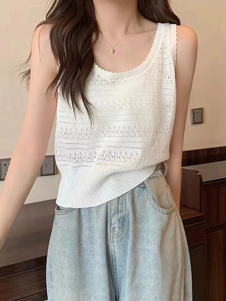 Koronkowa dzianinowa kamizelka z lodowego jedwabiu, ażurowa, cienka, damska, letnia, designerska, biała bluzka na ramiączkach, luźny krój, standardowa długość, wkładana przez głowę.