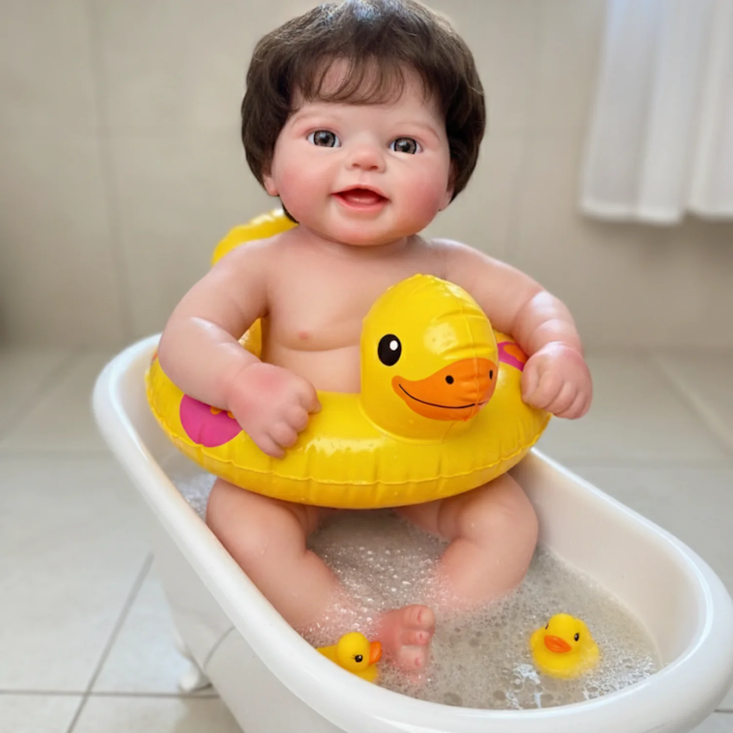 40CMの開口部のあるシリコン製女の子の人形、植毛済み、塗装済み、とてもキュートでリアルなシリコン製リボーンドール、子供へのプレゼントに