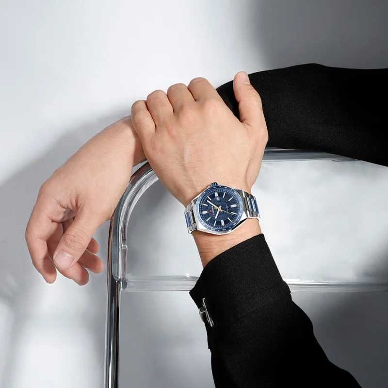 

NAVIFORCE Men's Sport Watches Brand Fashion Luxury Stainless Steel Strap 30M Waterproof Date Display Male Quartz New Wristwatch
