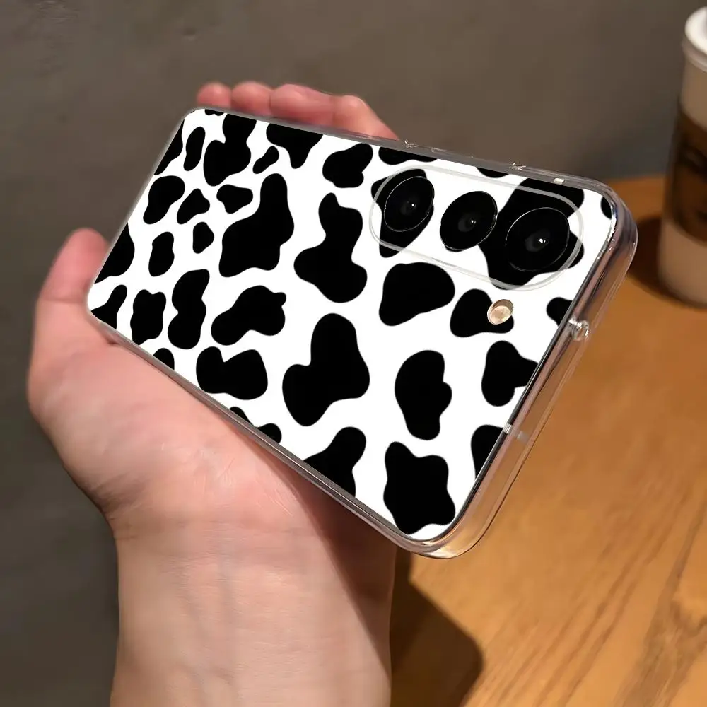 Cartoon Cow Cute Phone Case For Samsung S26 S25 Plus S24 Plus S22 Ultra S23 FE S21 Plus S21 Ultra Transparent Cover