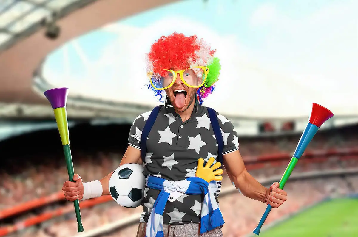 Frauen lockige Cosplay Perücke kurze gewellte lockige Haare bunte synthetische Perücke für tägliche Party Männer Fußball Fan tragen Kinder Perücken – Detail 4