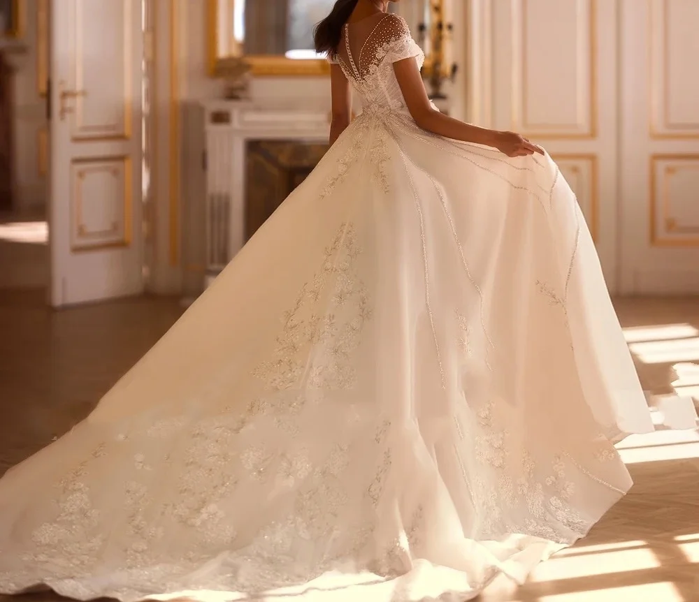 

Graceful Beaded Embroidery Wedding Dresses O-Neck Short Sleeve Charming Vestido De Novia Beaded A-Line Robe De Mariee Customized