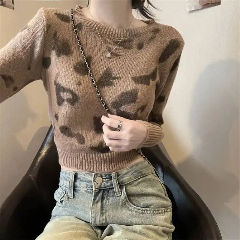

Design Sensing Round Neck Knitted Base Shirt New Women S Autumn Winter Slim Long Sleeved Top
