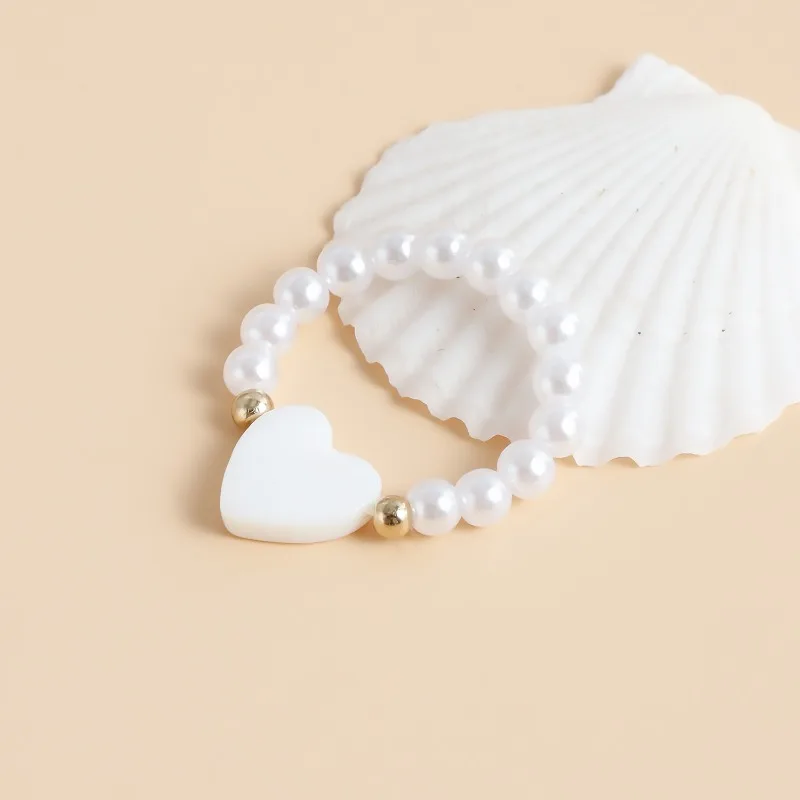 4Pcs/Set Sweet Cool Mini Faux Pearl Beaded Stretch Rings Set for Women Shell Heart Daisy Star Charm Dainty Fashion Jewelry