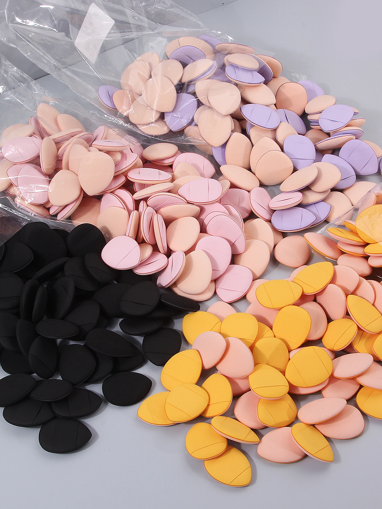 100 Stuks Multifunctionele Duim Poederdons Niet-Latex Make-Up Spons Vloeibare Foundation Concealer Poederdons Vinger Poederdons