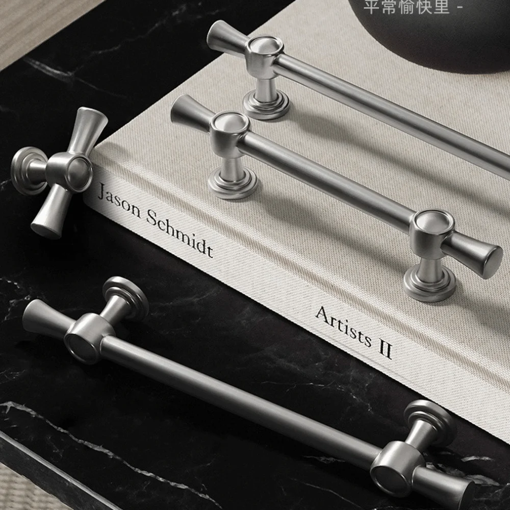 Elegant Cabinet Knobs Solid Zinc Alloy French Style Door Handles Silver Gold Finish Cabinet Handles