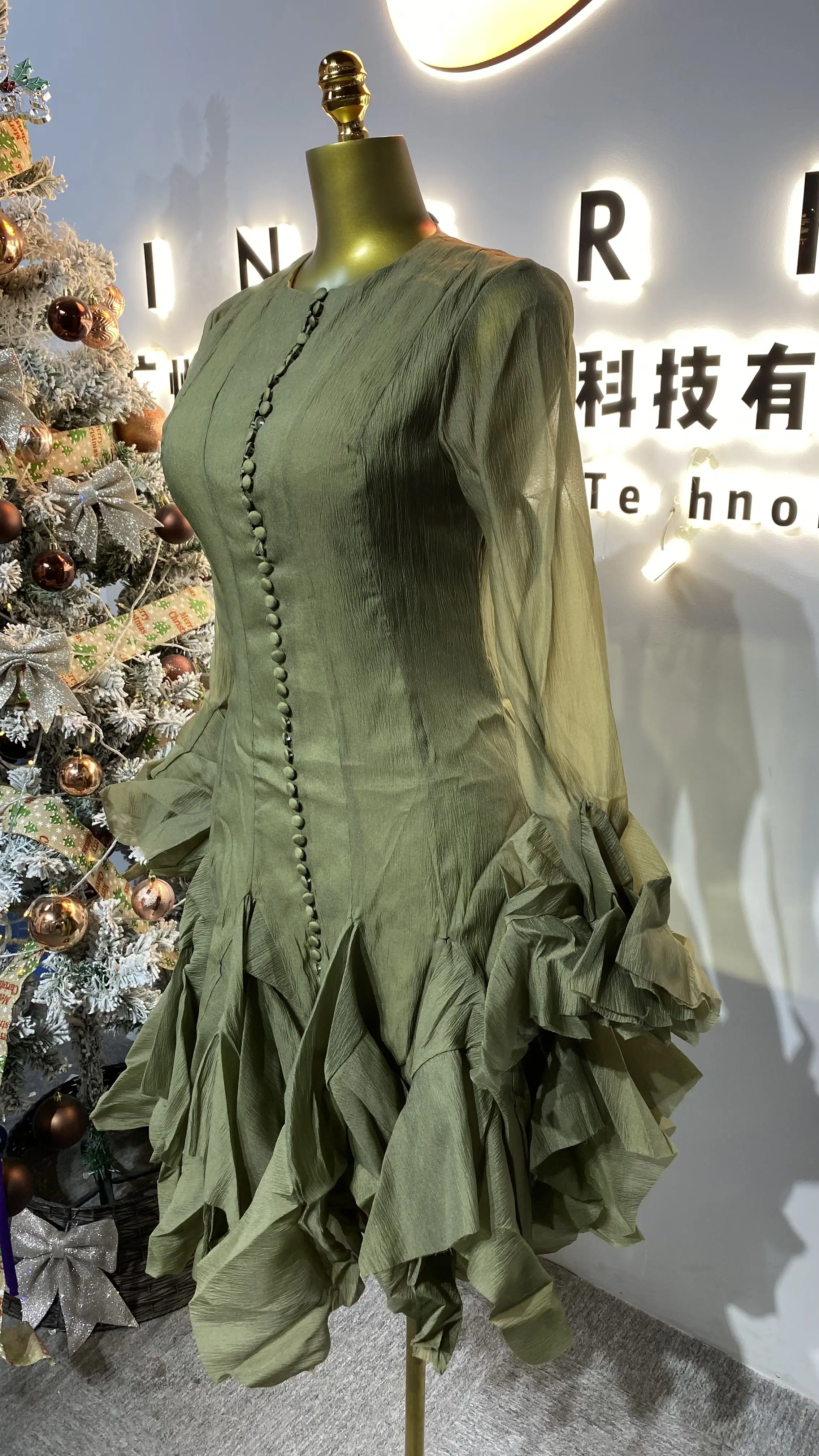 New Fairy-like Round Neck Ruffled Small Sleeve Evening Dress Elegant Women's Casual Dress-GZXX177