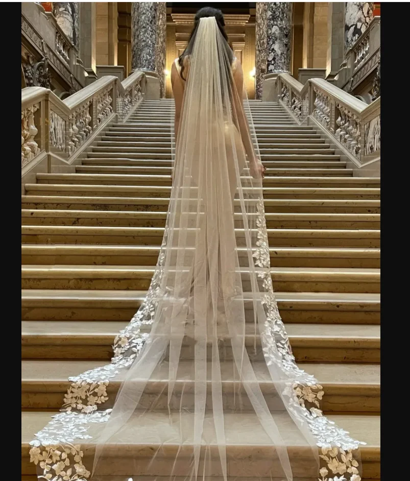طرحة زفاف عتيقة مزينة بطبقة واحدة حجاب طويل بطول الكنيسة حافة مزخرفة مصنوعة حسب الطلب إكسسوارات الزفاف عالية الجودة #3