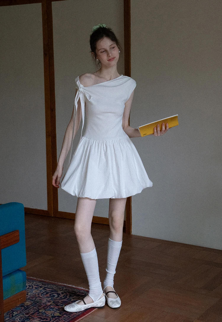 فساتين نسائية صيفية يومية بدون أكمام من التول مزينة بحزام خصر مطاطي مجوف وطبقات من Fairycore للنزهات الناعمة المزهرة #1