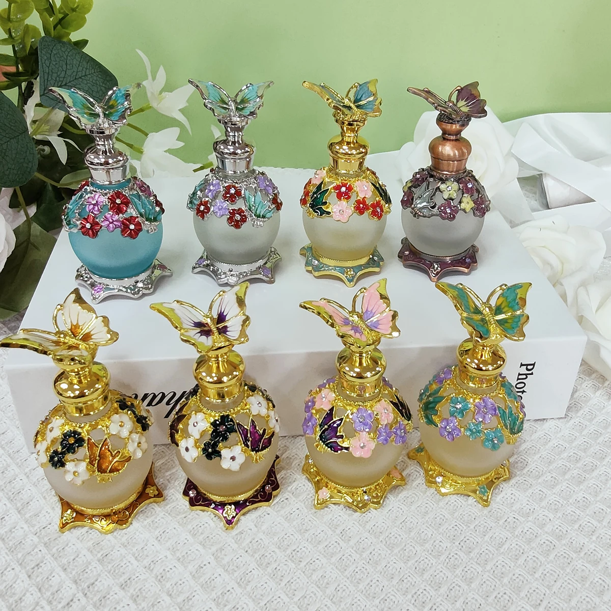 15ml Metal Butterfly Refillable Perfume Bottle Attar Oil Fragrance Empty Glass Bottle Gift Wedding Favors Home Decoration 81107S