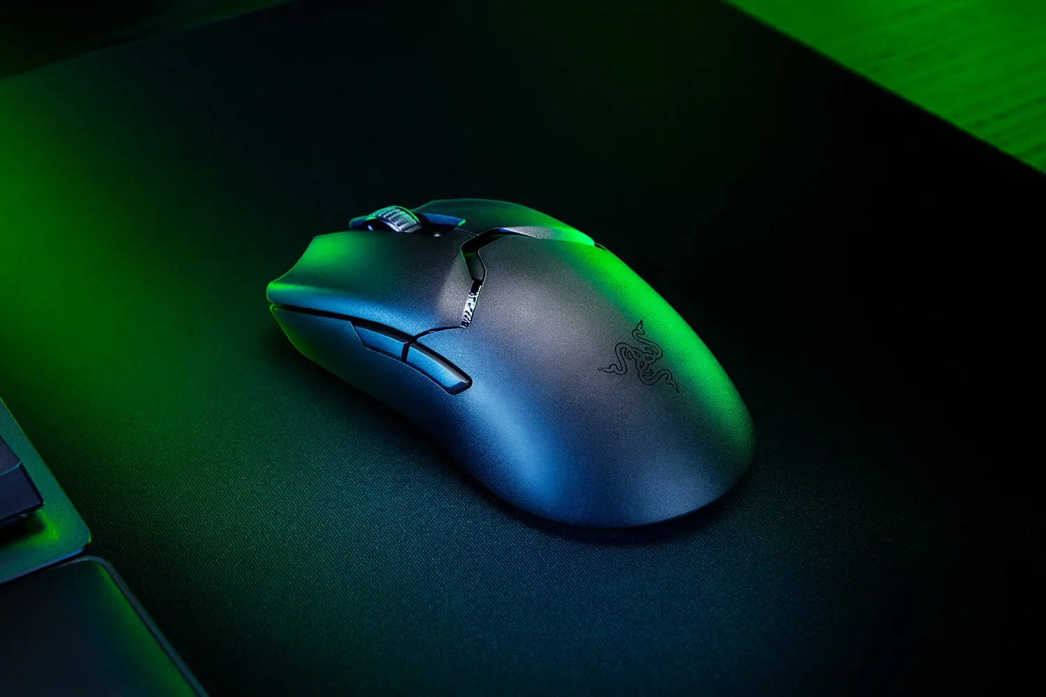 Razer Viper V2 Pro Wireless gamer mouse -Ultra-lightweight